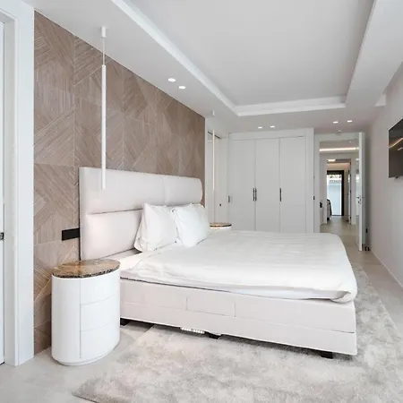 Luxury Panoramic View Willa Marbella